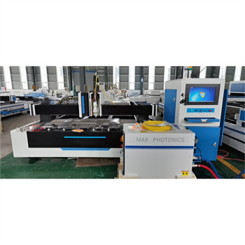CNC Çiftli Çalışma Masaları Profesyonel Sac Lazer Kesim Makinesi Modeli TC-F3015T